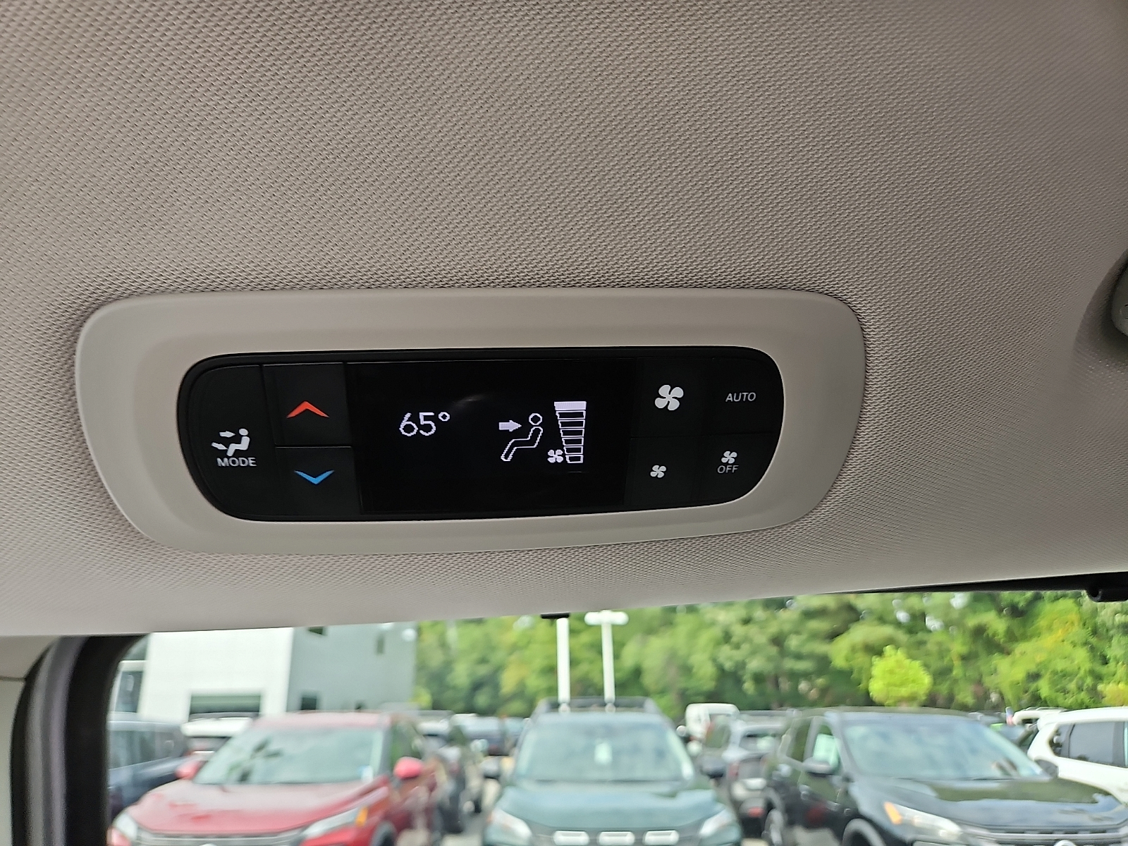 Used 2024 Chrysler Pacifica Van