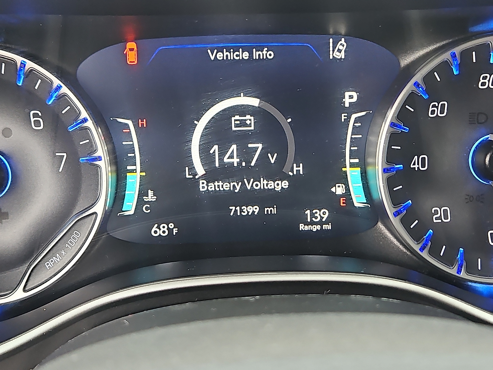 Used 2024 Chrysler Pacifica Van