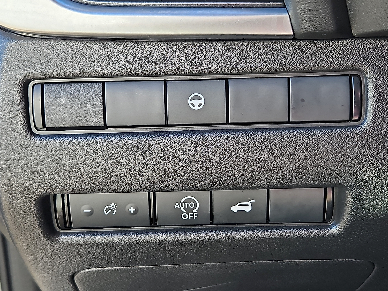 Used 2025 Nissan Rogue SUV