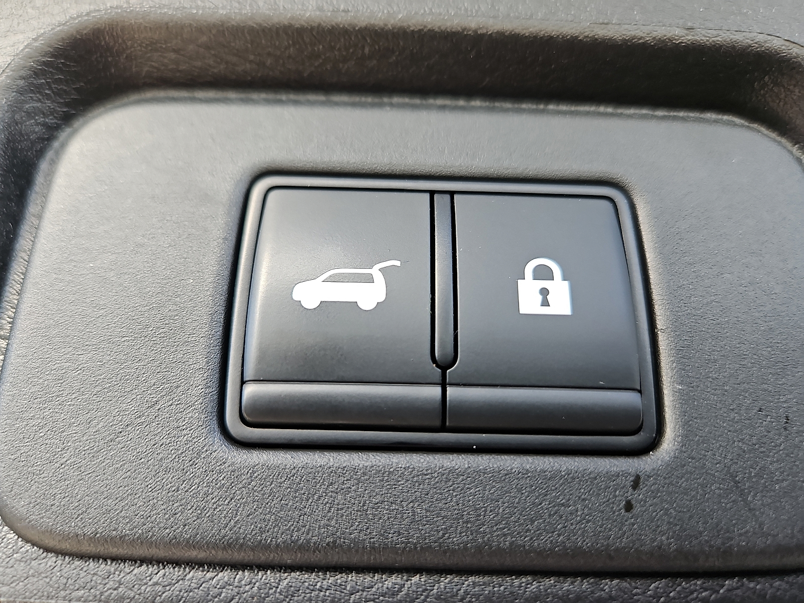 Used 2025 Nissan Rogue SUV