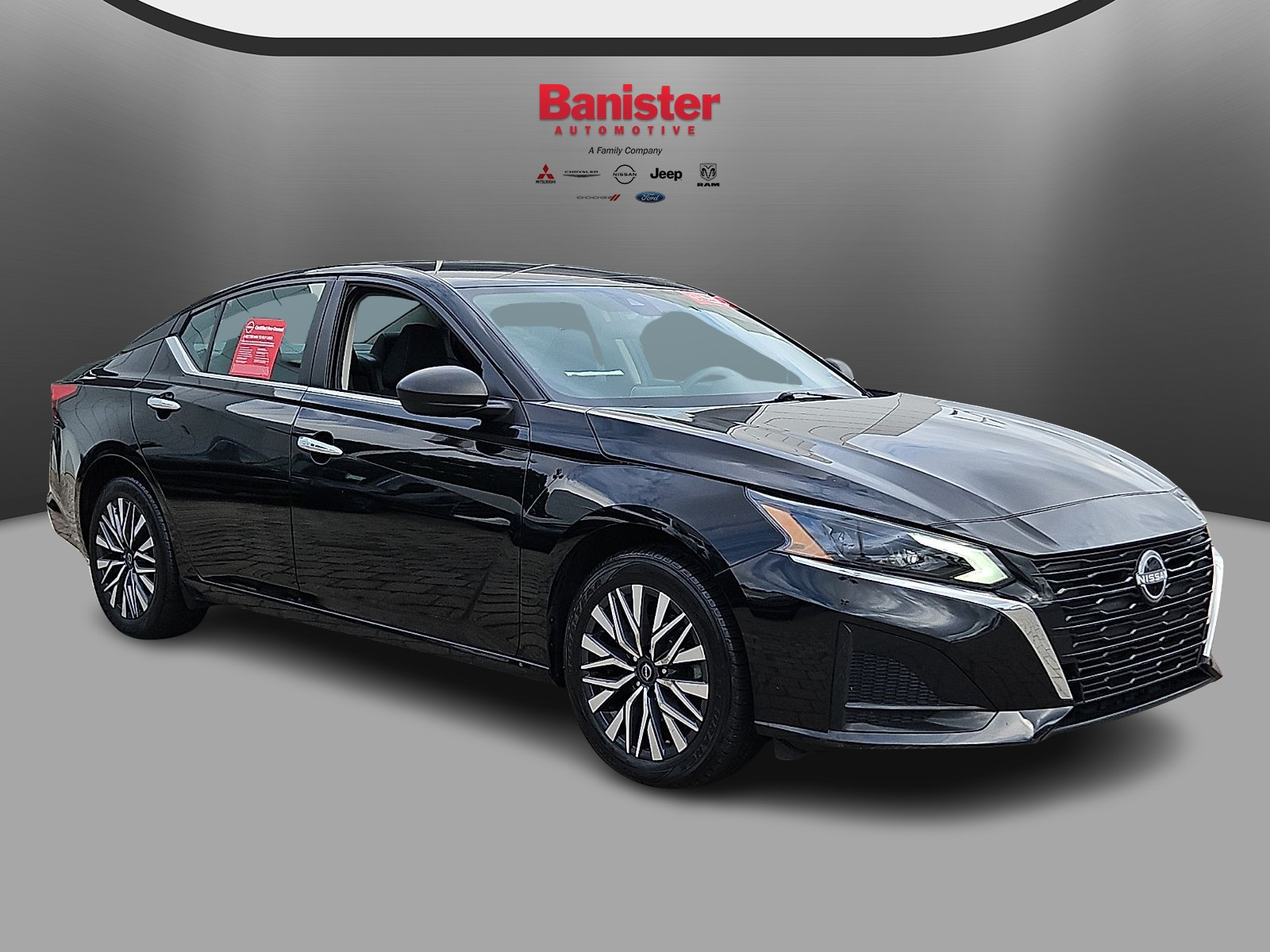Used 2025 Nissan Altima Sedan
