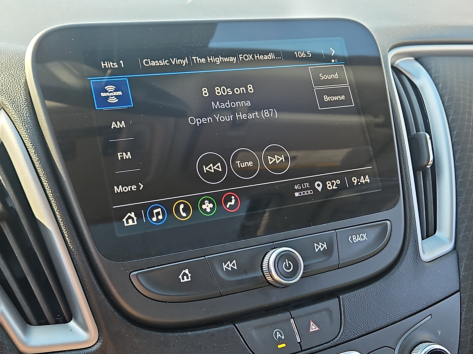 Used 2024 Chevrolet Malibu Sedan