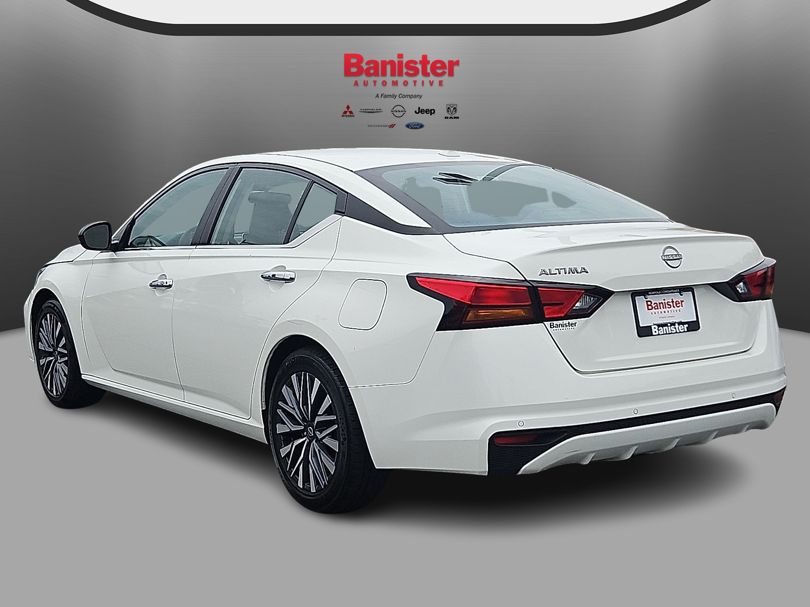 Used 2025 Nissan Altima Sedan