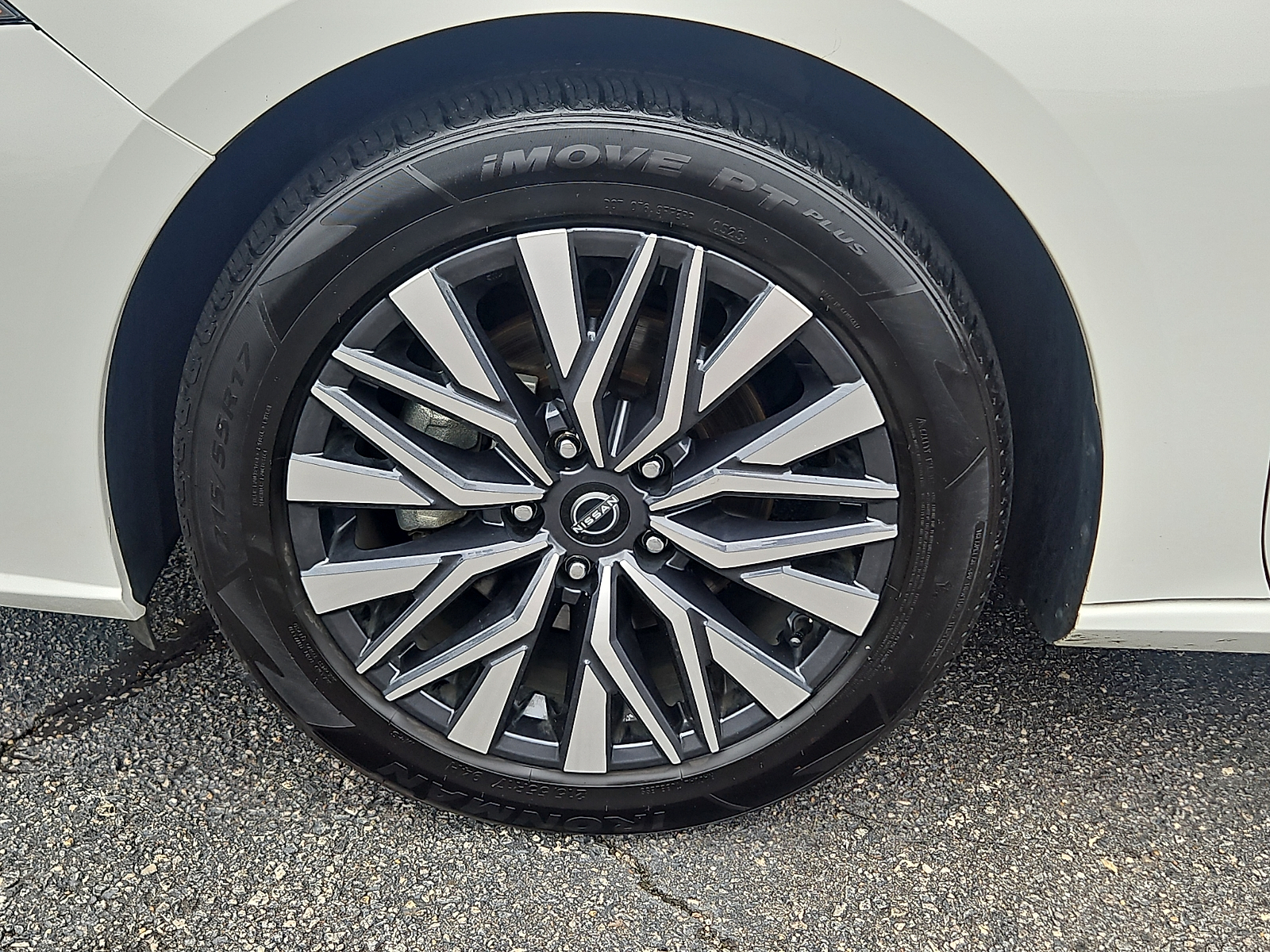 Used 2025 Nissan Altima Sedan