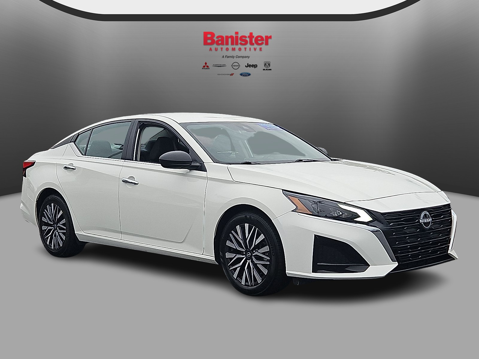 Used 2025 Nissan Altima Sedan