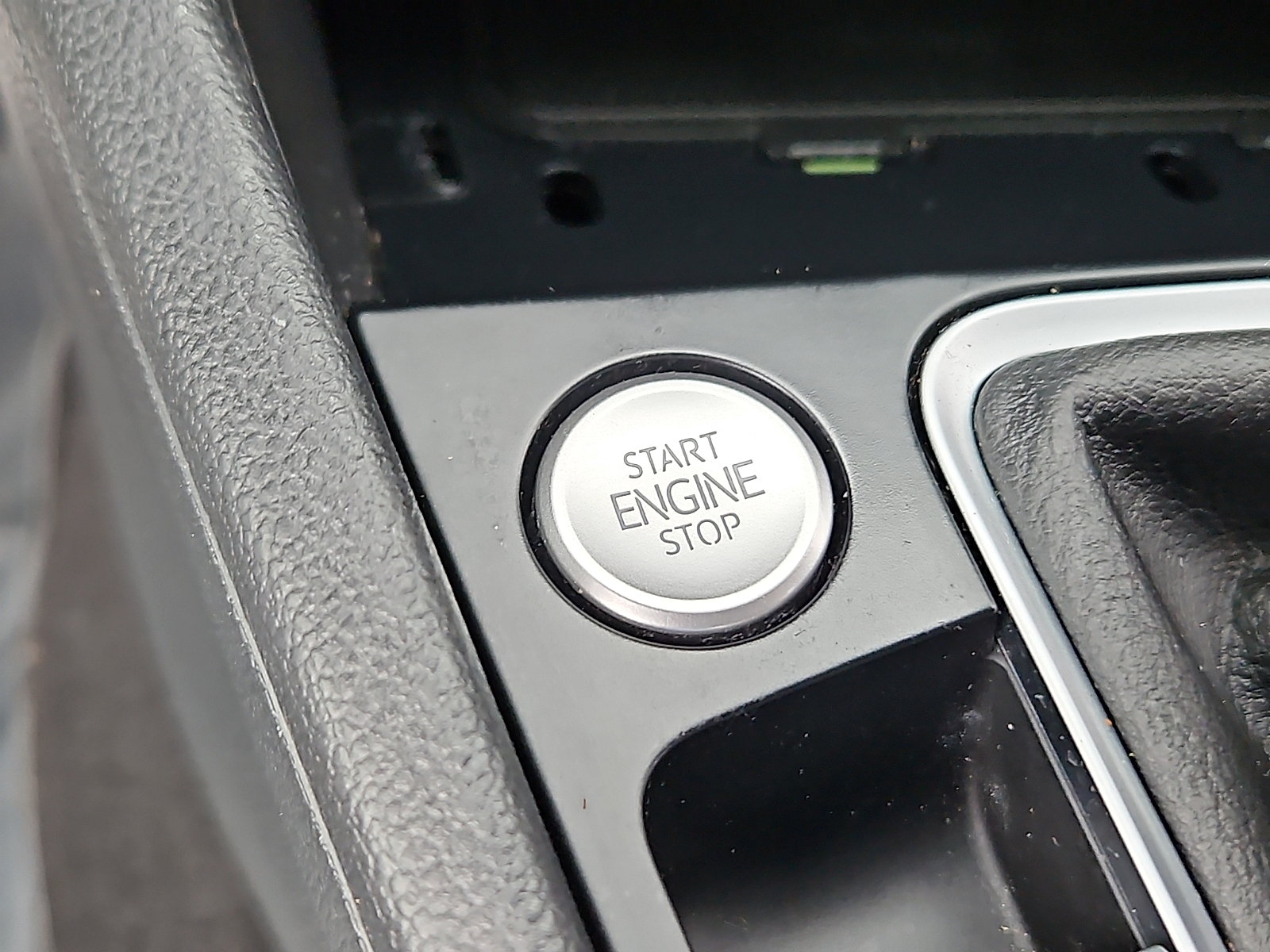 Used 2025 Volkswagen Jetta Sedan