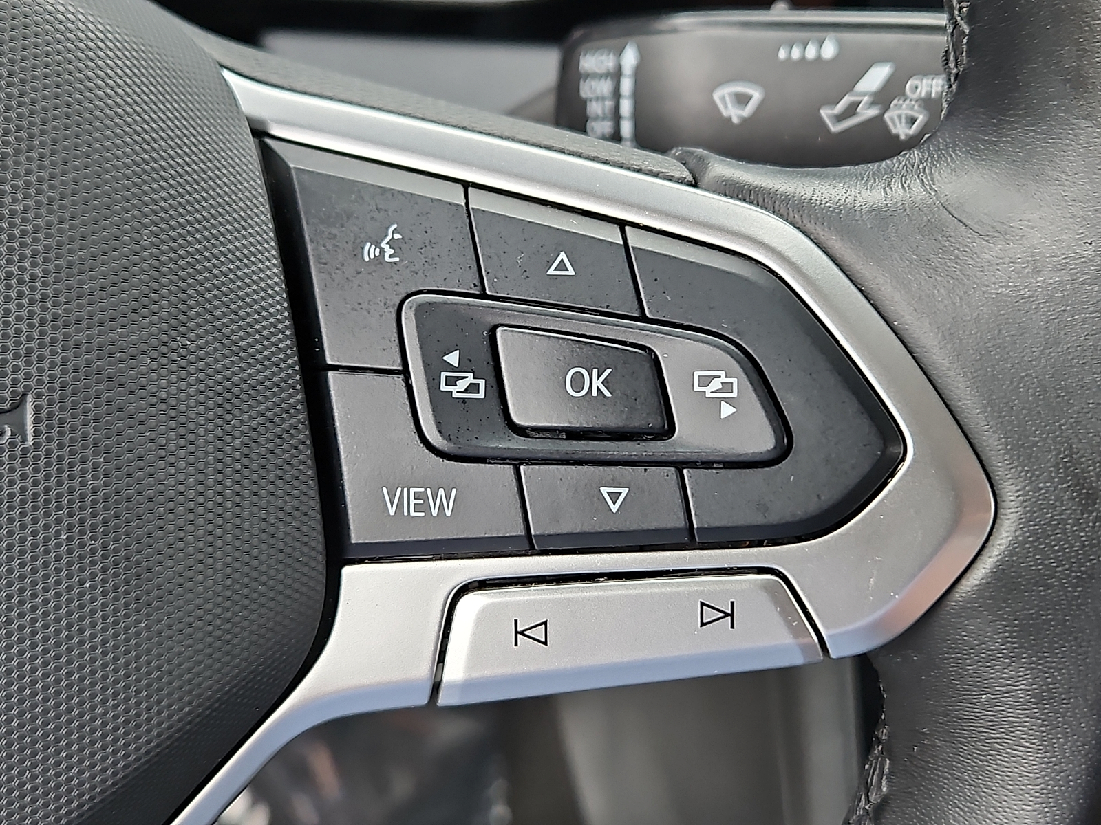 Used 2025 Volkswagen Jetta Sedan
