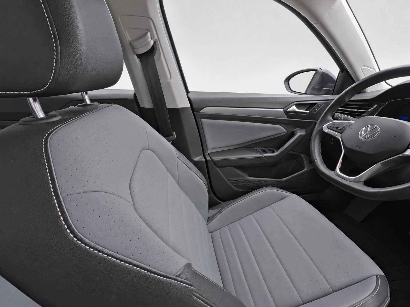 Used 2025 Volkswagen Jetta Sedan