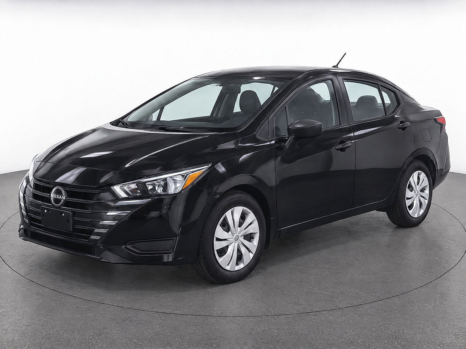 Used 2025 Nissan Versa Sedan