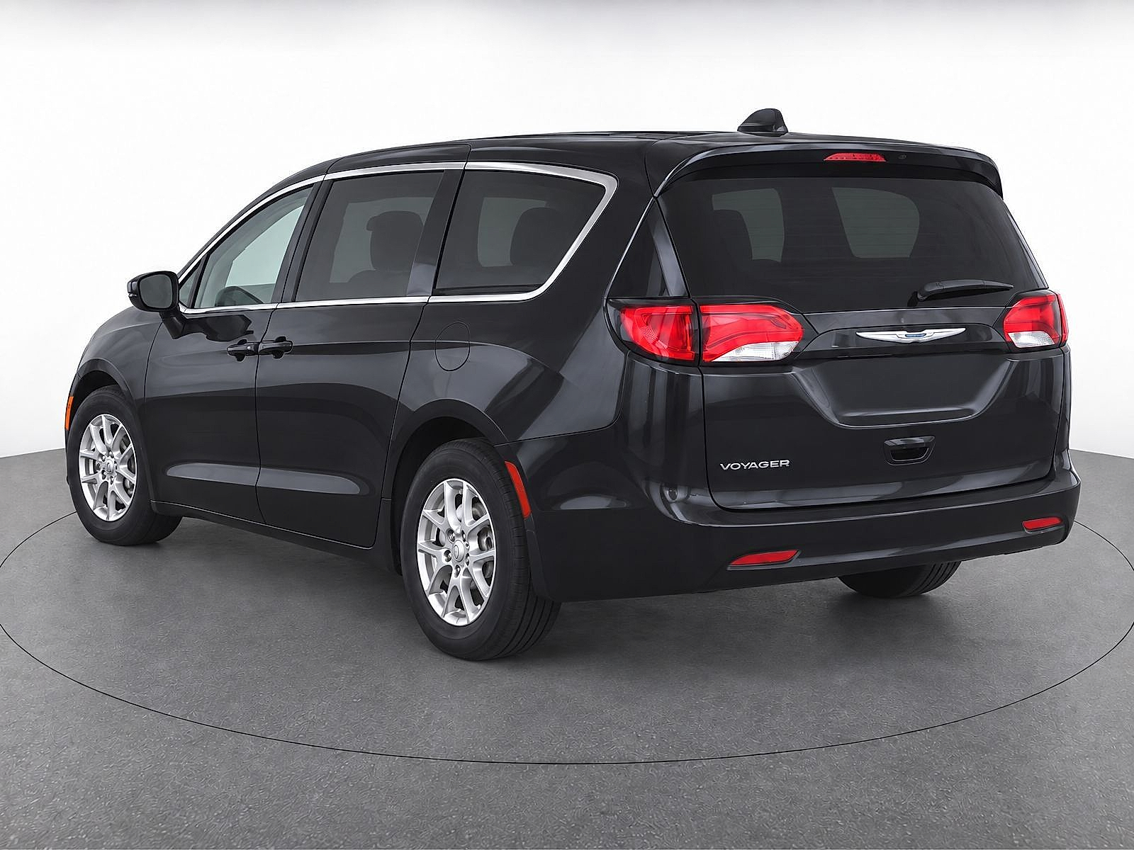 Used 2022 Chrysler Voyager Van