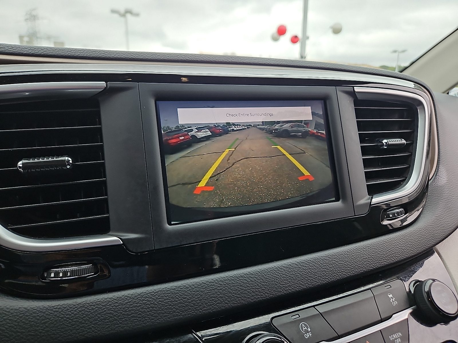 Used 2022 Chrysler Voyager Van