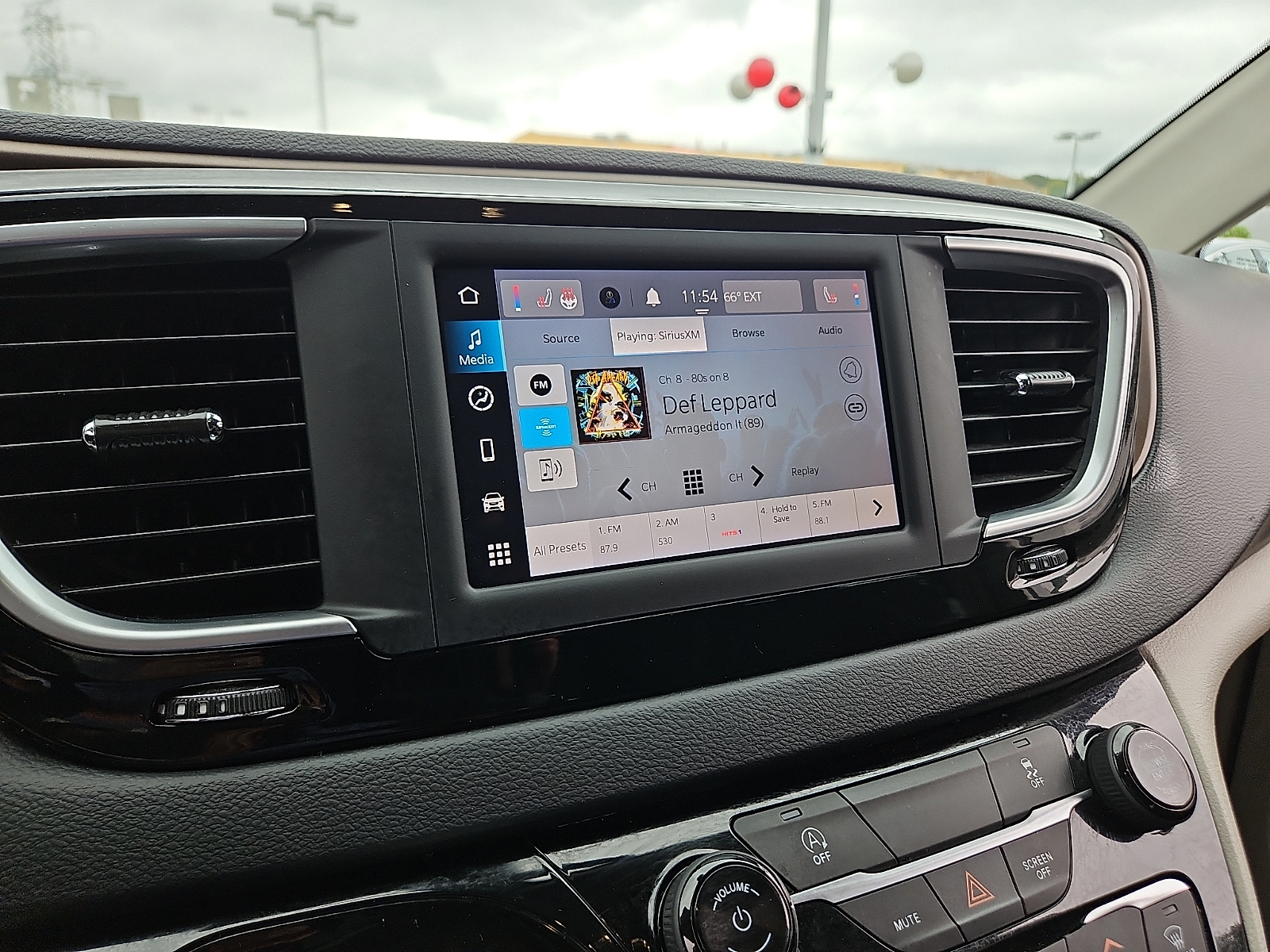 Used 2022 Chrysler Voyager Van