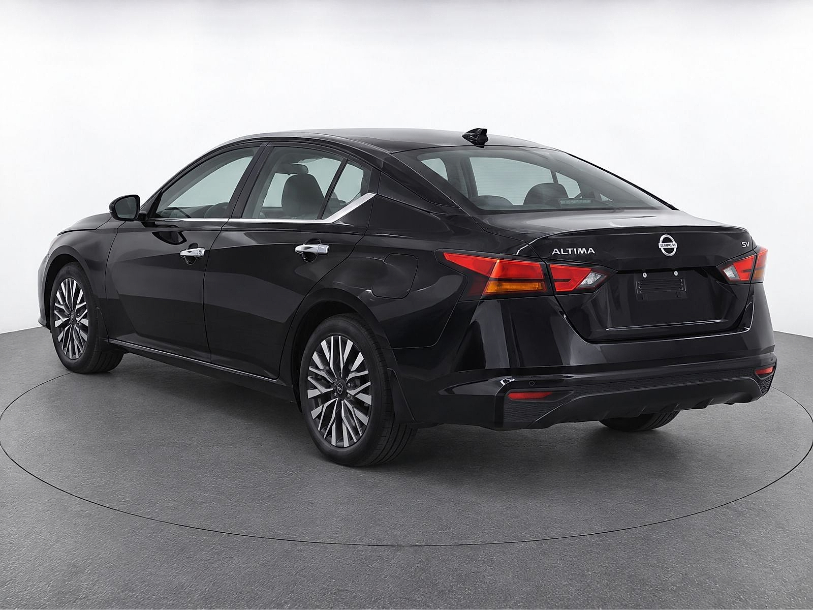 Used 2024 Nissan Altima Sedan