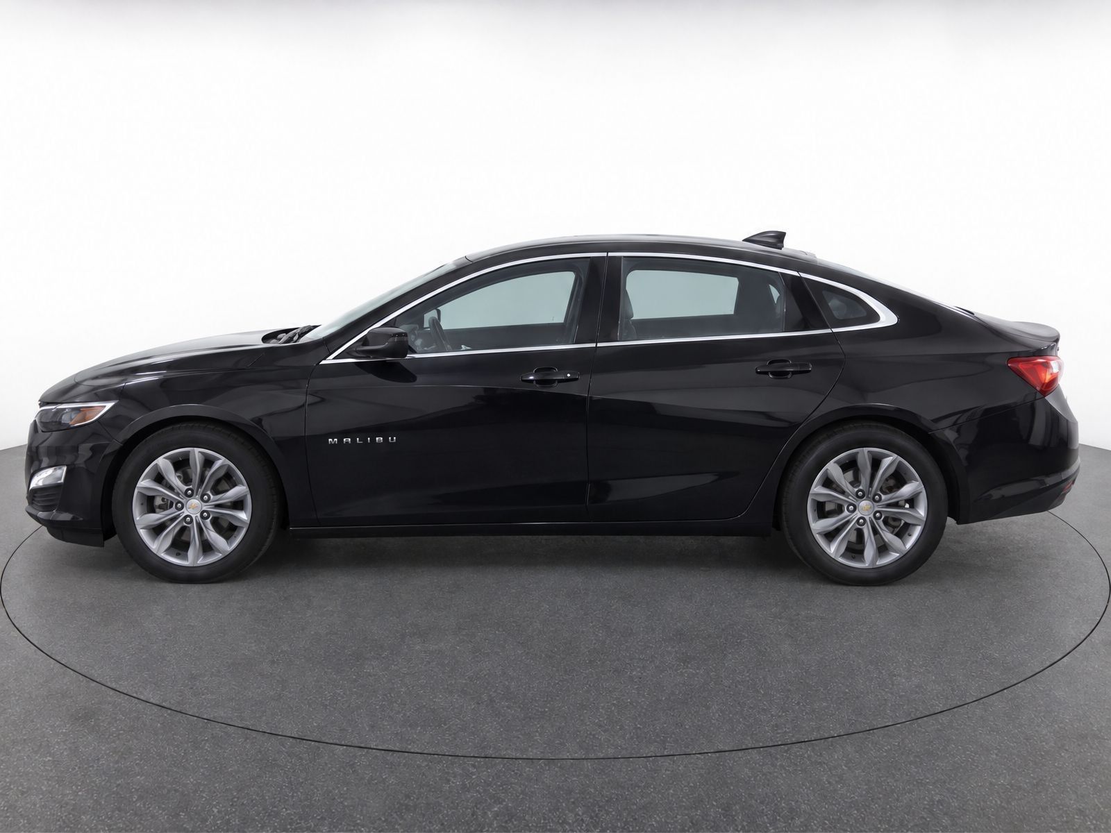 Used 2025 Chevrolet Malibu Sedan