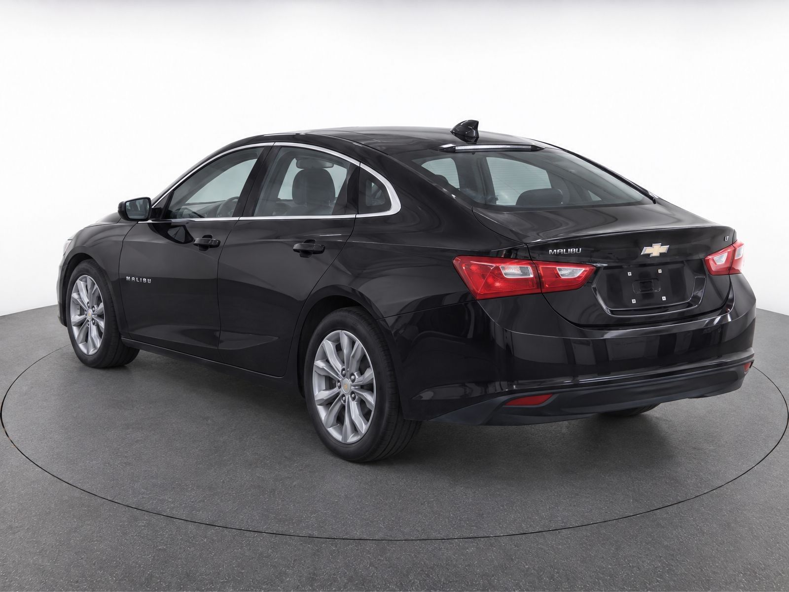 Used 2025 Chevrolet Malibu Sedan