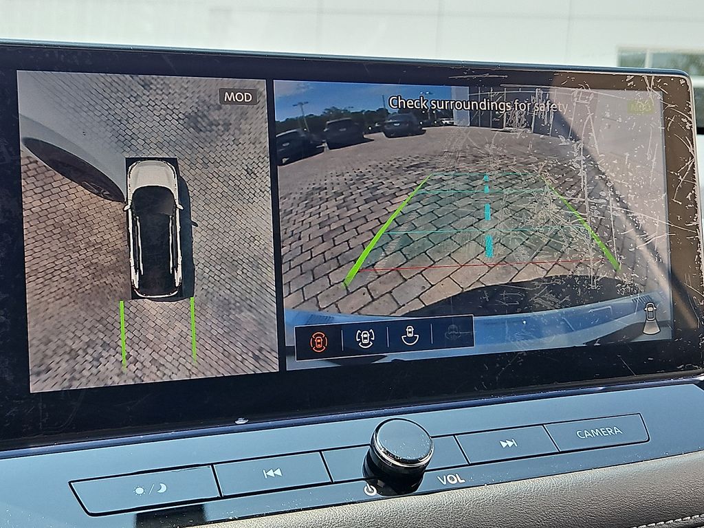 Used 2025 Nissan Rogue SUV