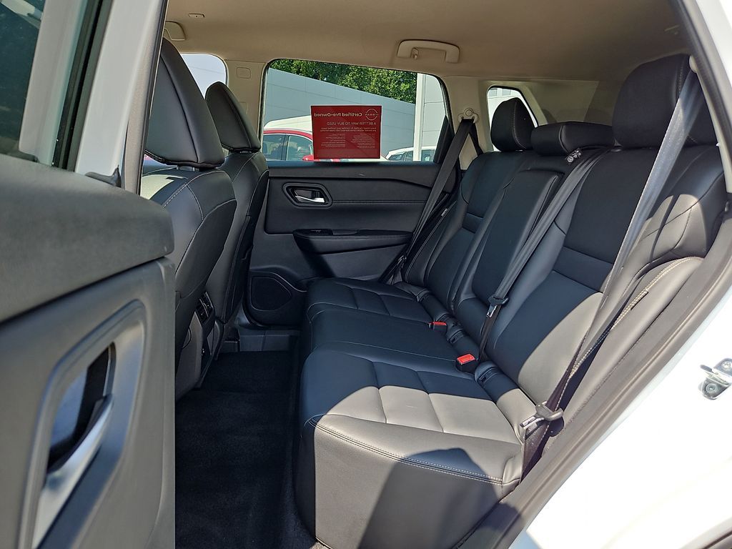 Used 2025 Nissan Rogue SUV