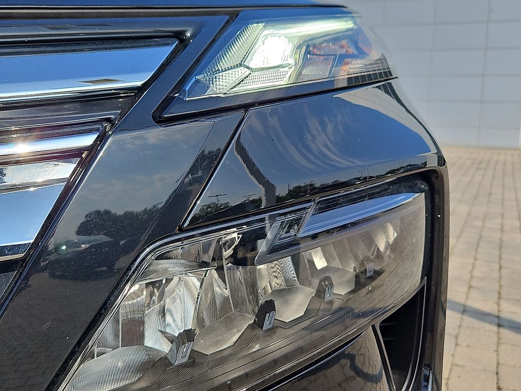 Used 2025 Nissan Rogue SUV