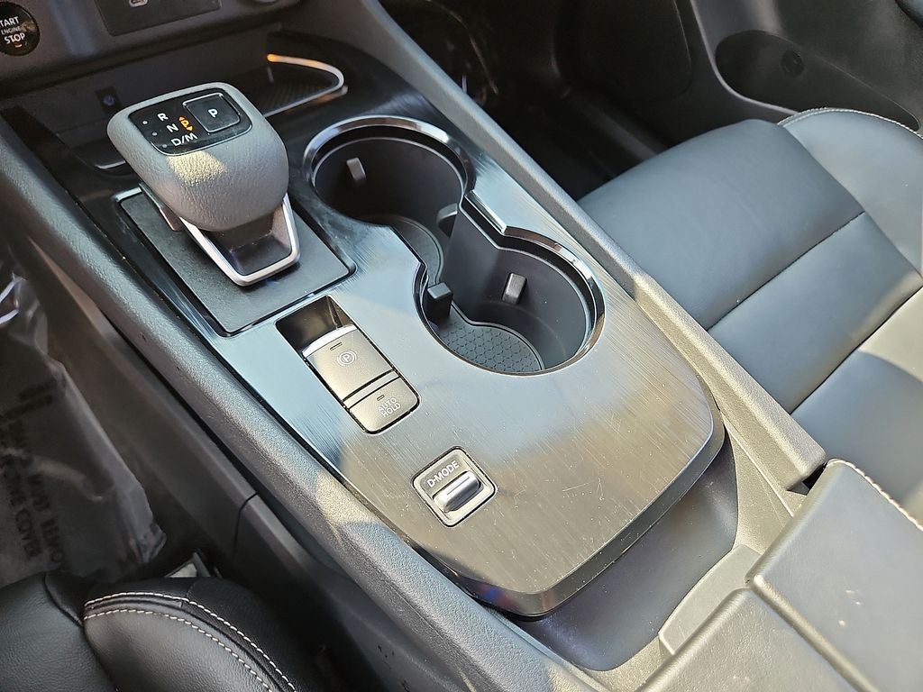 Used 2025 Nissan Rogue SUV