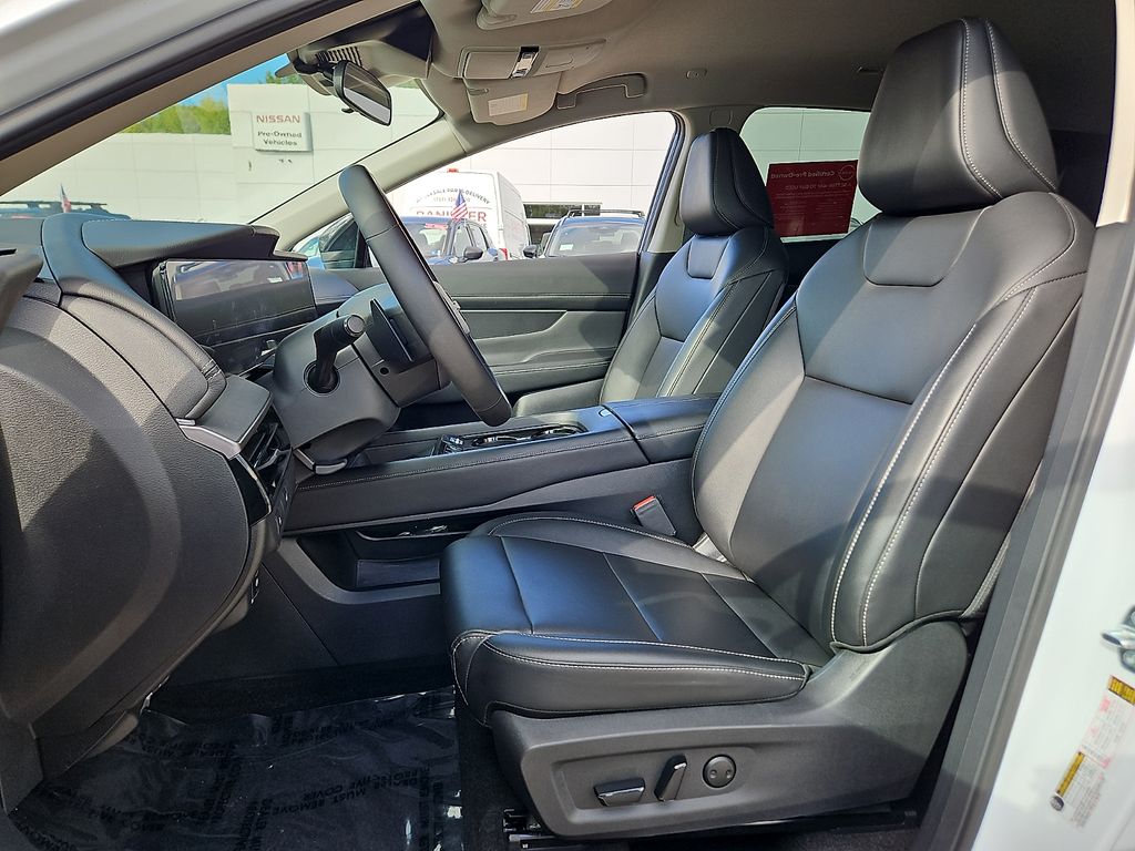 Used 2025 Nissan Murano SUV