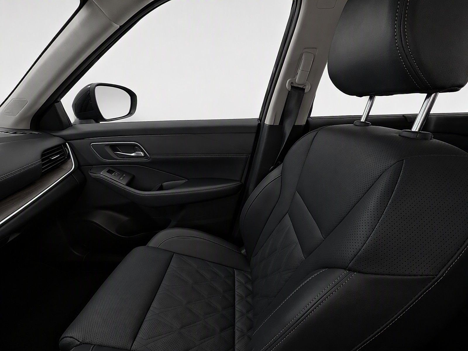Used 2025 Nissan Rogue SUV
