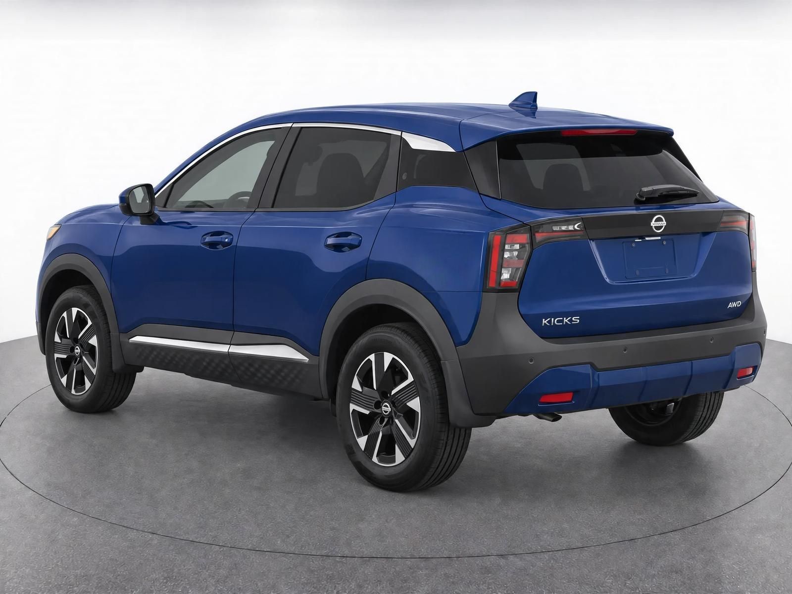 Used 2025 Nissan Kicks SUV