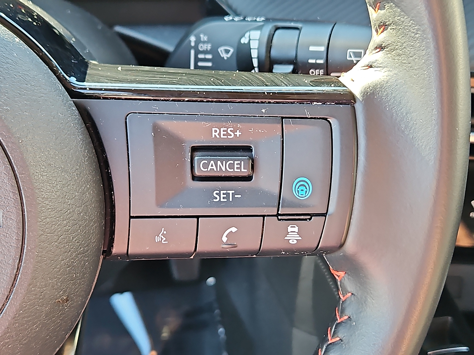 Used 2025 Nissan Kicks SUV