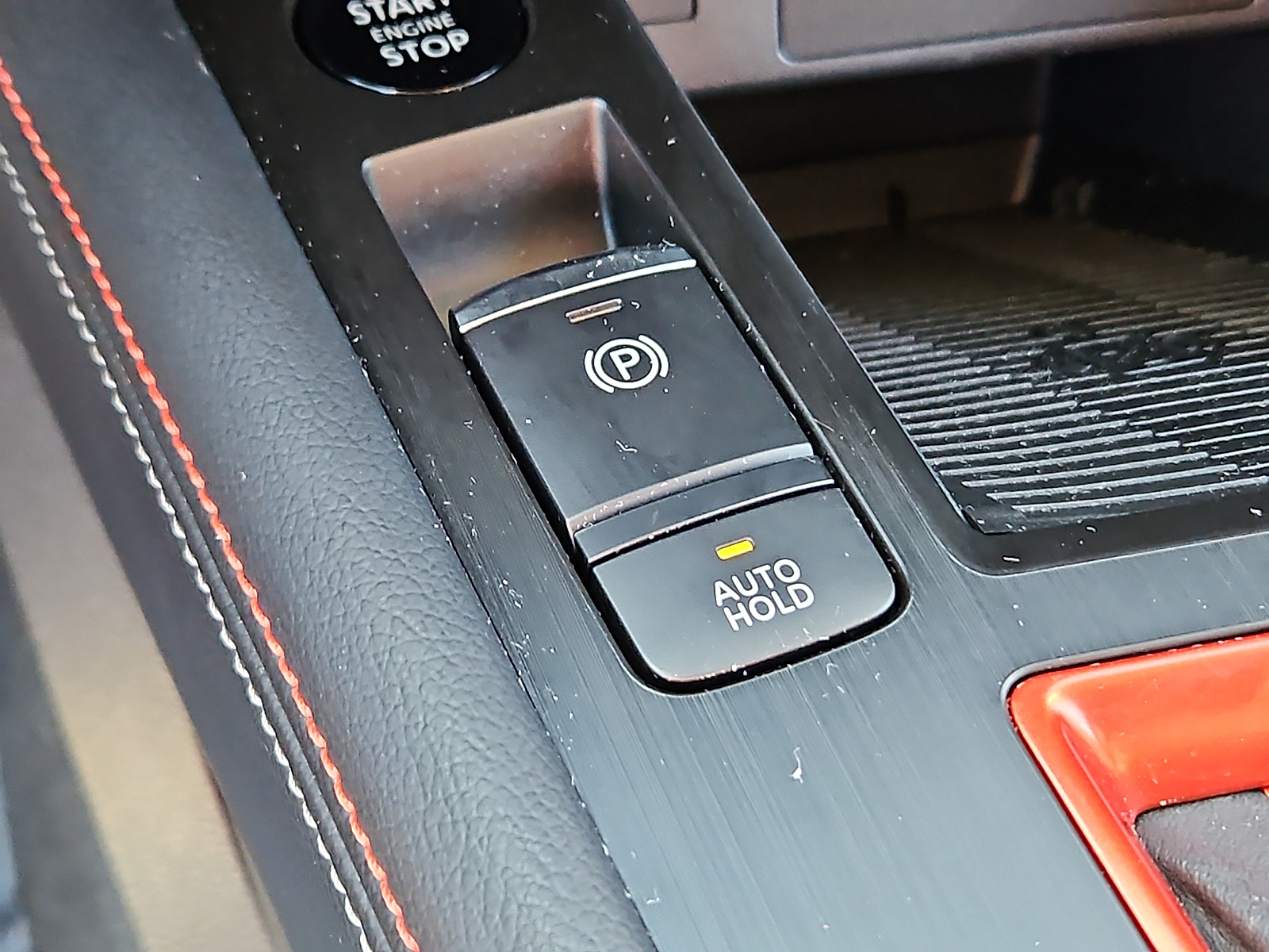 Used 2025 Nissan Kicks SUV