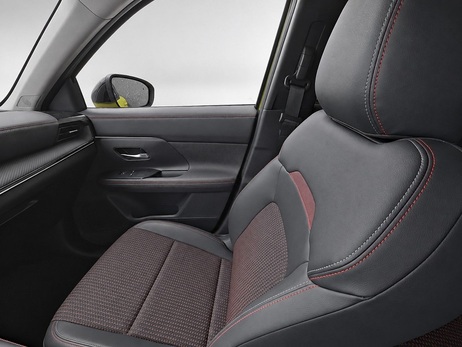 Used 2025 Nissan Kicks SUV