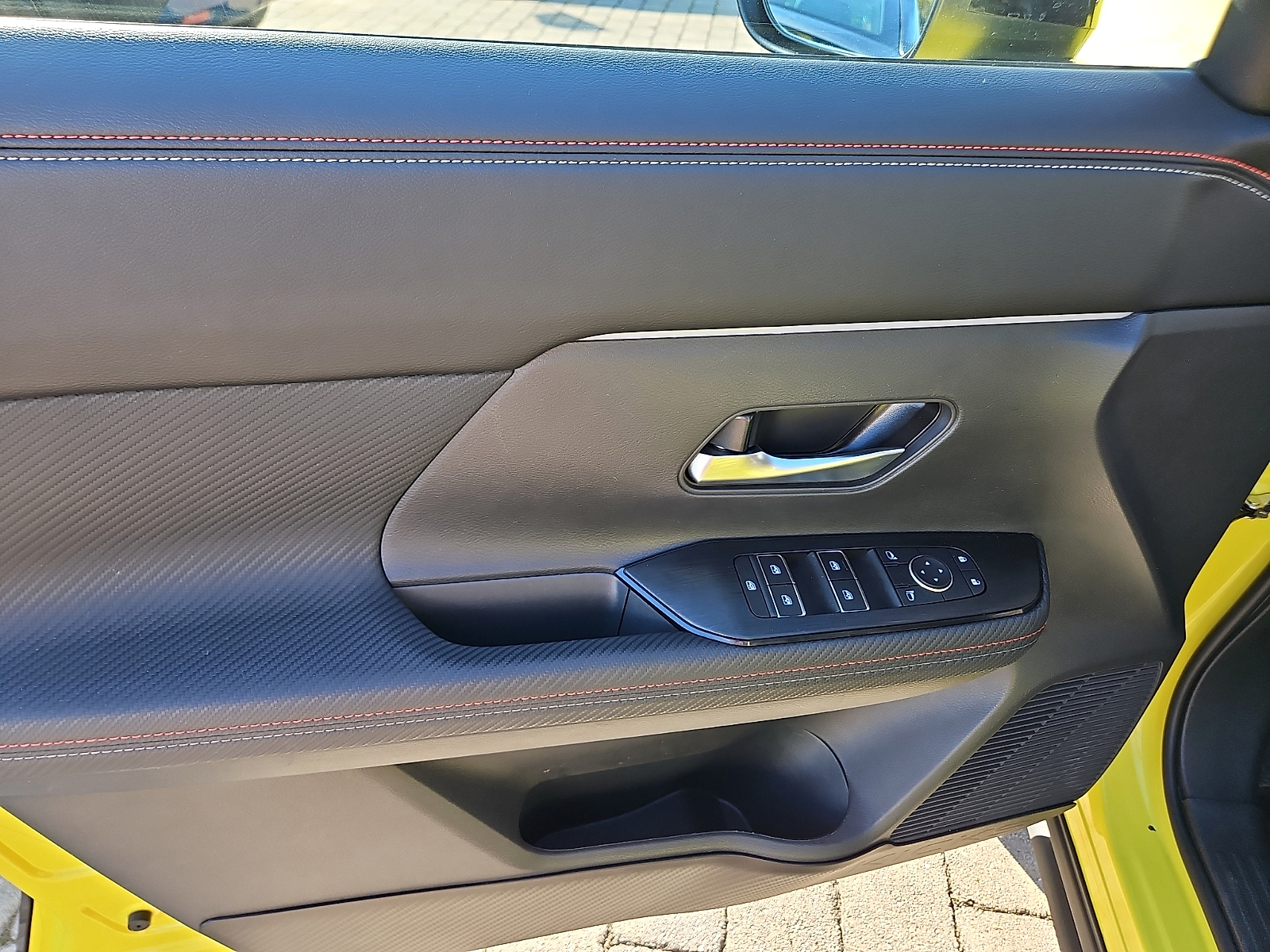 Used 2025 Nissan Kicks SUV