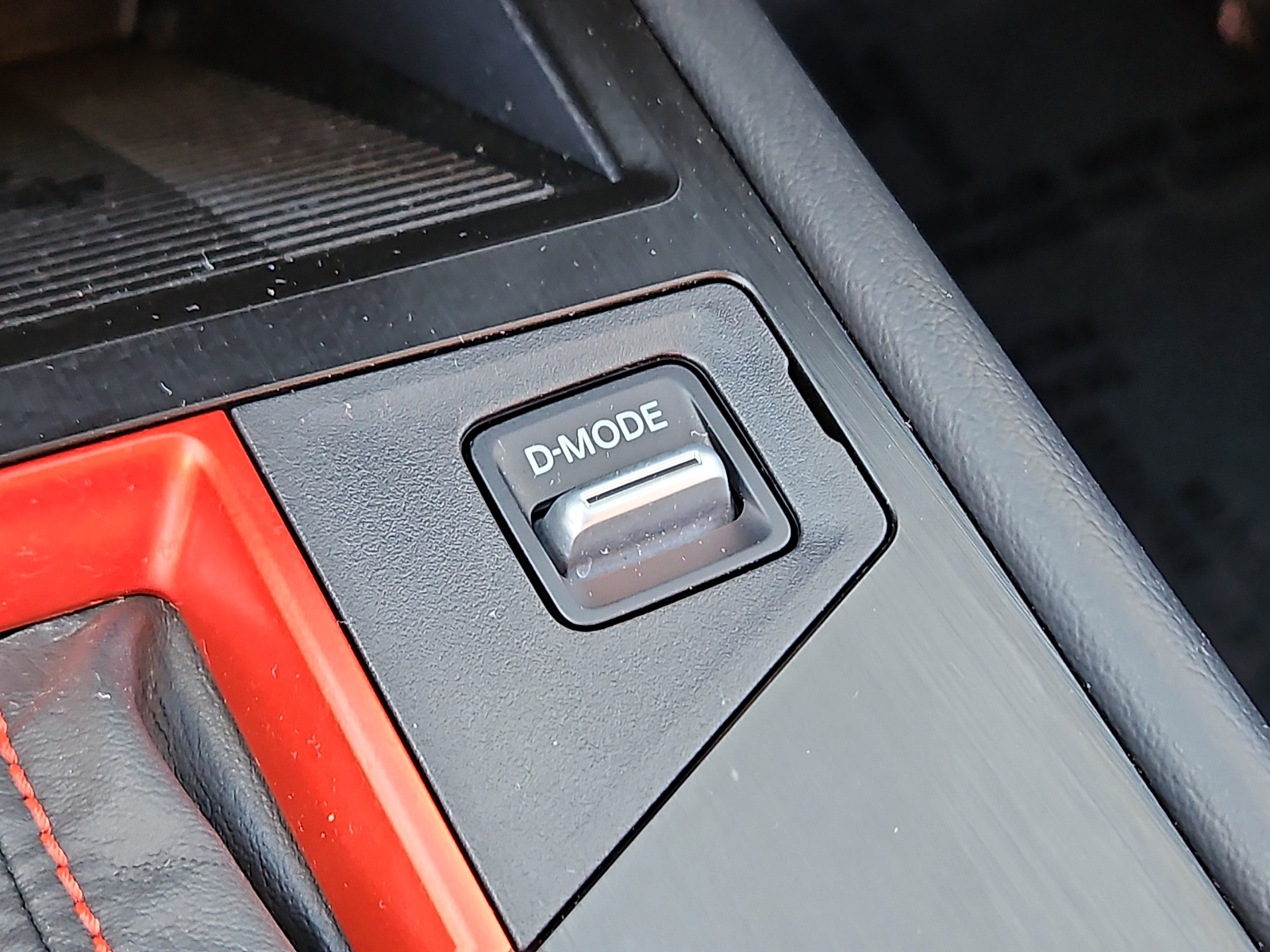 Used 2025 Nissan Kicks SUV