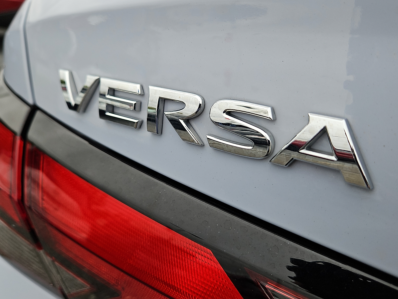Used 2025 Nissan Versa Sedan