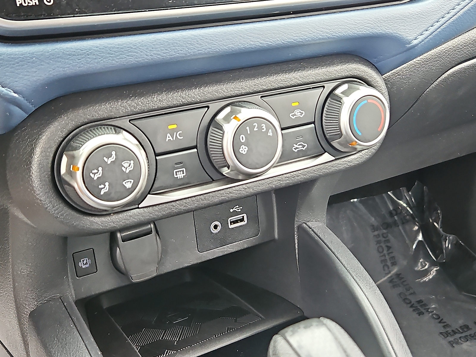 Used 2025 Nissan Versa Sedan