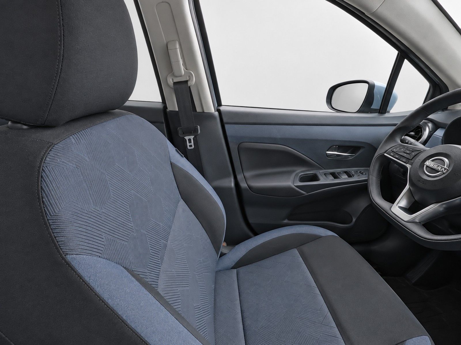 Used 2025 Nissan Versa Sedan