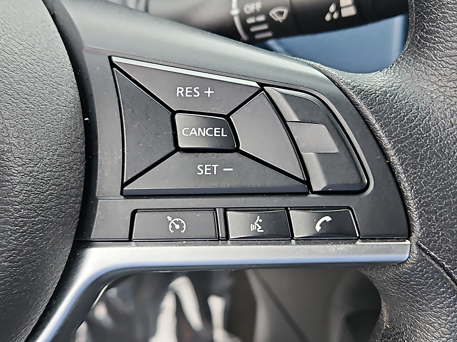 Used 2025 Nissan Versa Sedan