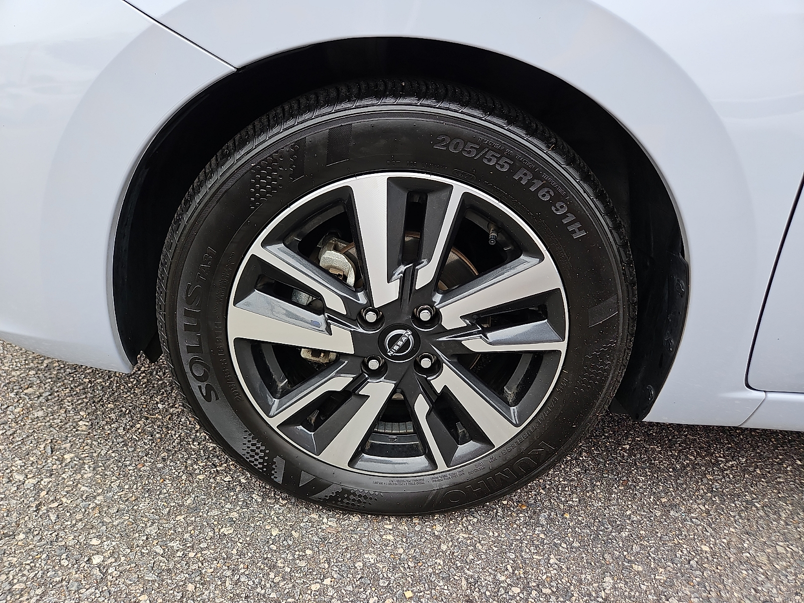Used 2025 Nissan Versa Sedan