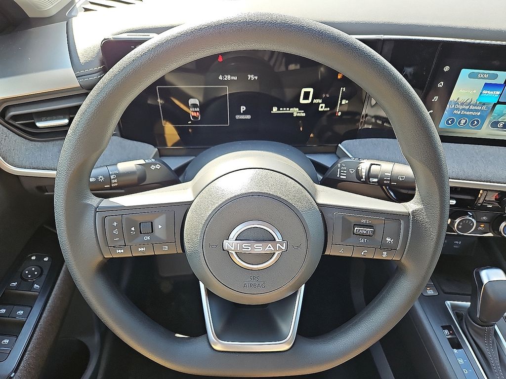 New 2025 Nissan Kicks SUV