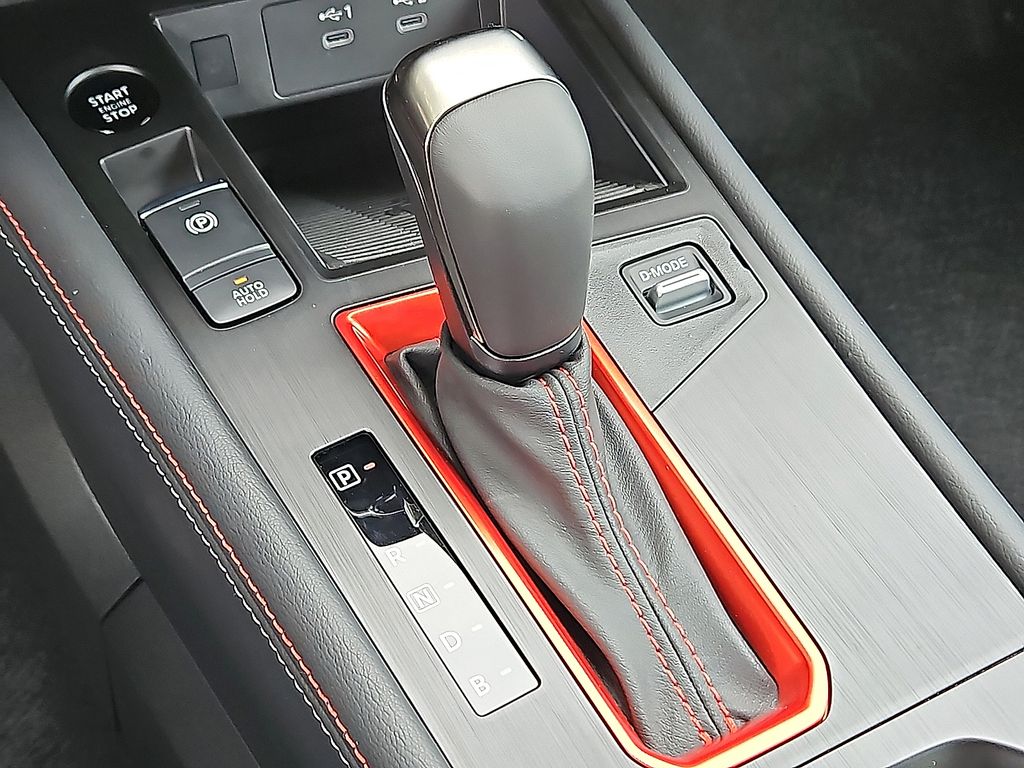 New 2025 Nissan Kicks SUV