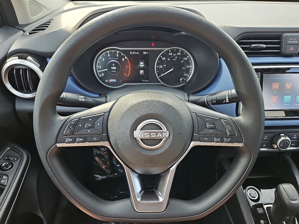 New 2025 Nissan Versa Sedan