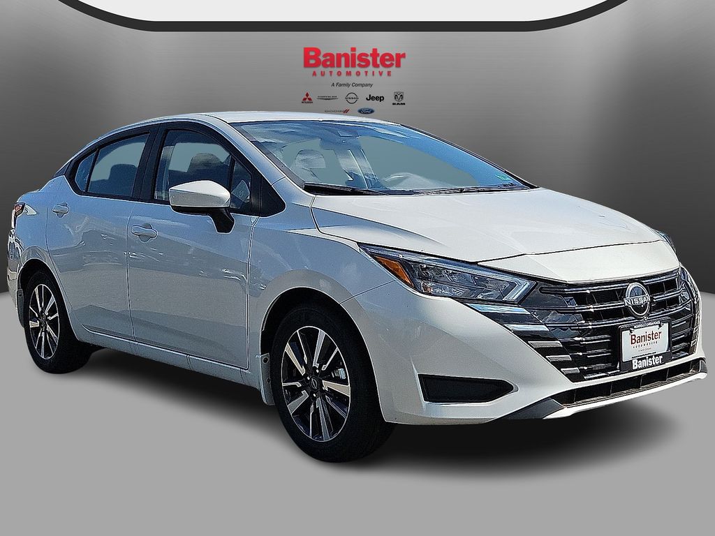 New 2025 Nissan Versa Sedan