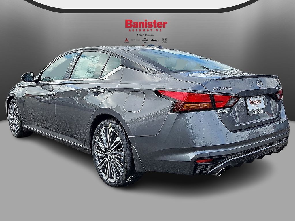 New 2025 Nissan Altima Sedan