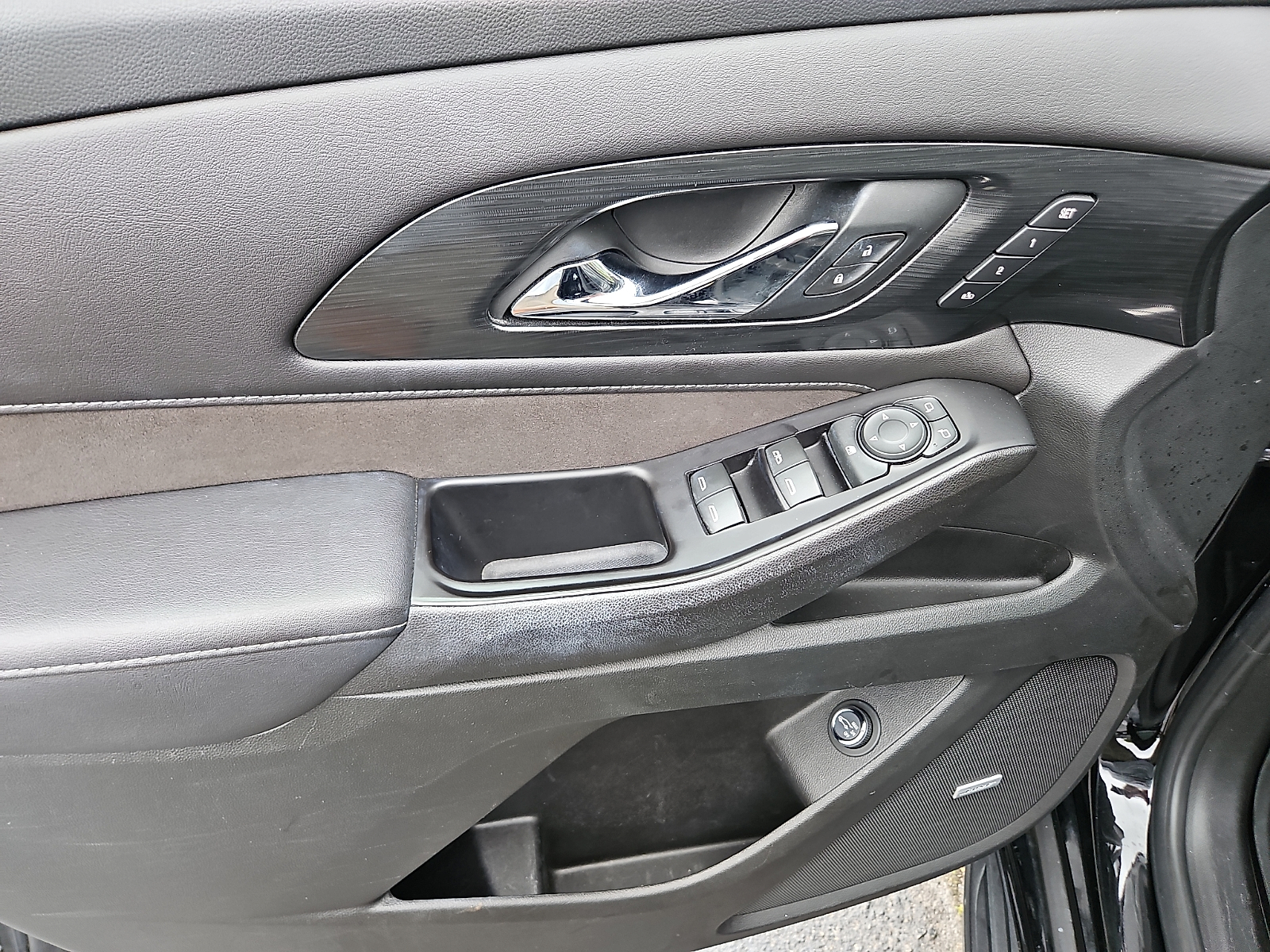 Used 2020 Chevrolet Traverse SUV