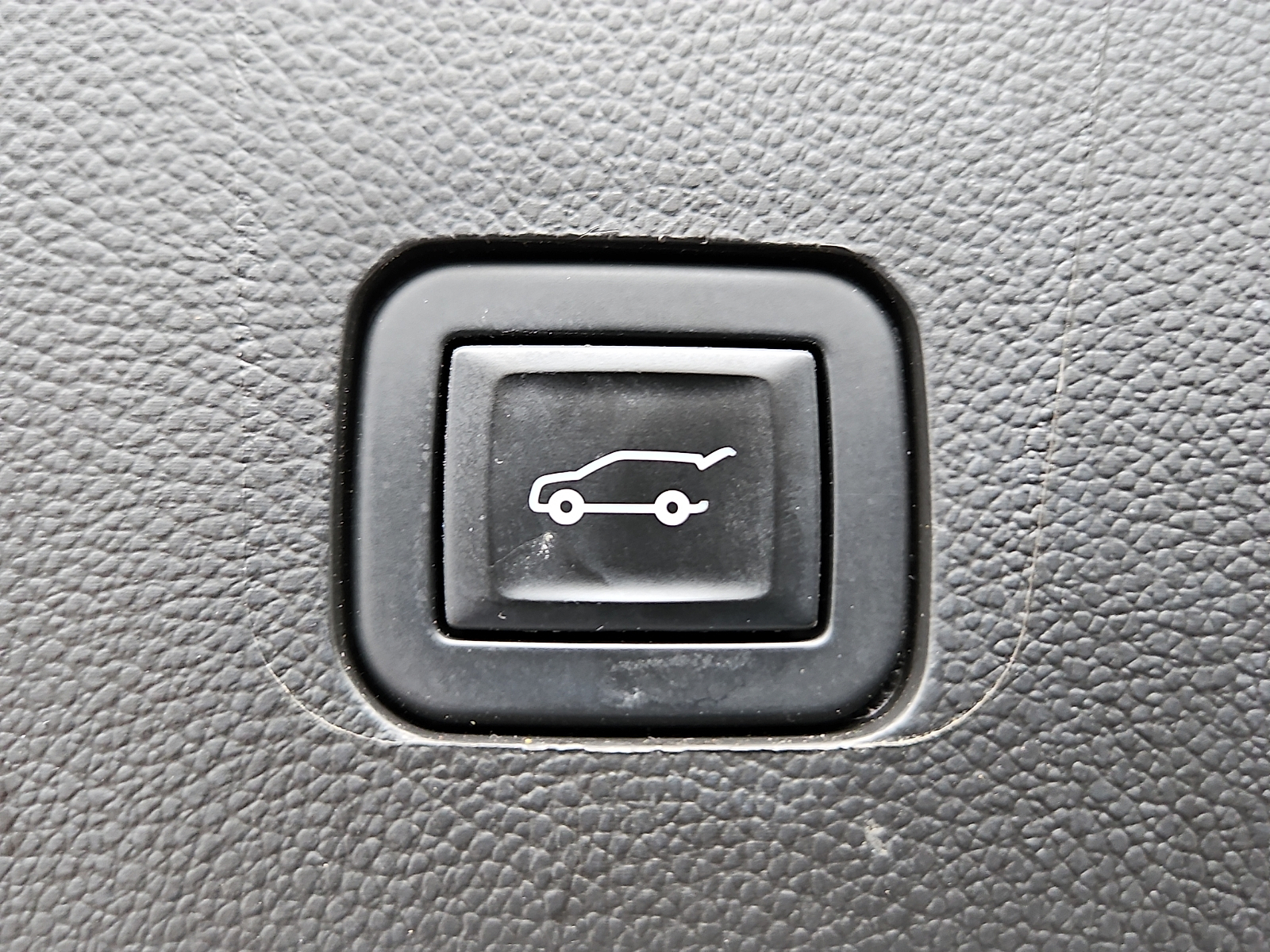 Used 2020 Chevrolet Traverse SUV