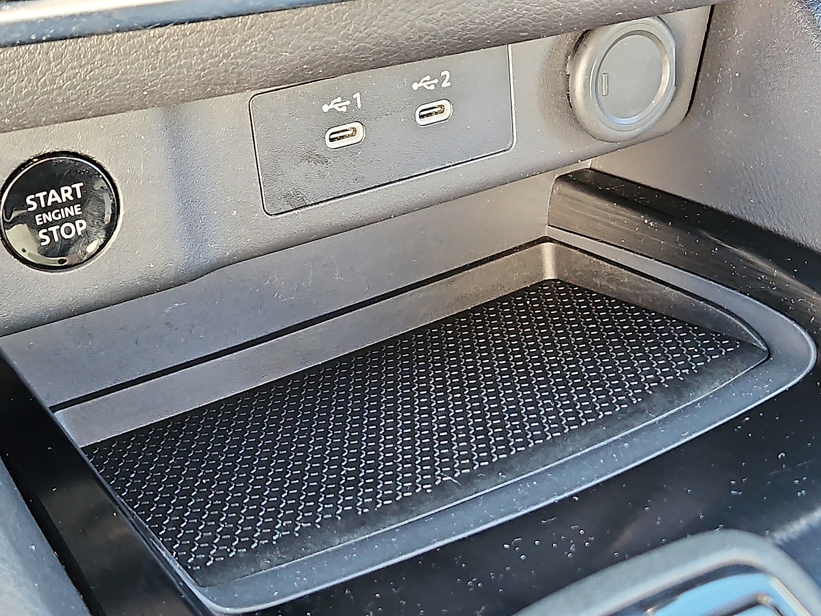Used 2025 Nissan Rogue SUV