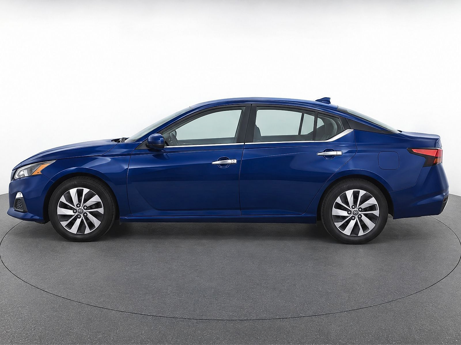 Used 2020 Nissan Altima Sedan