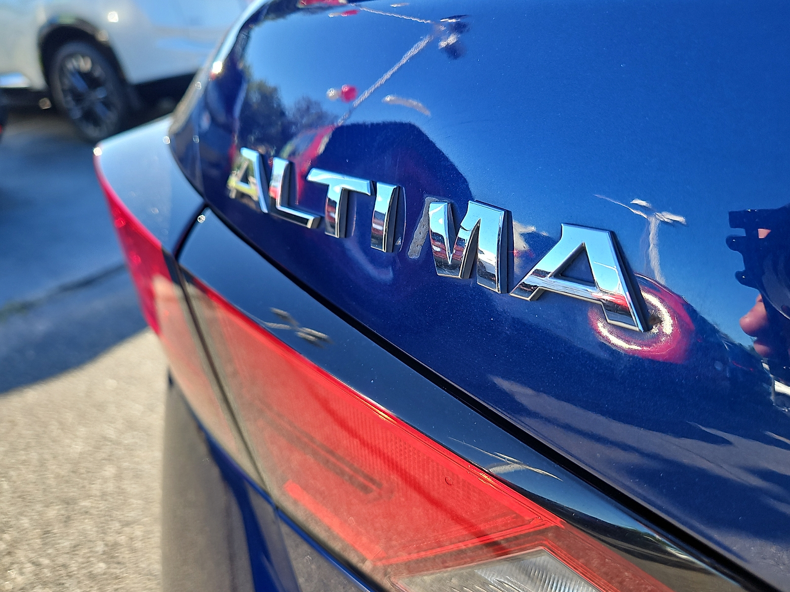 Used 2020 Nissan Altima Sedan