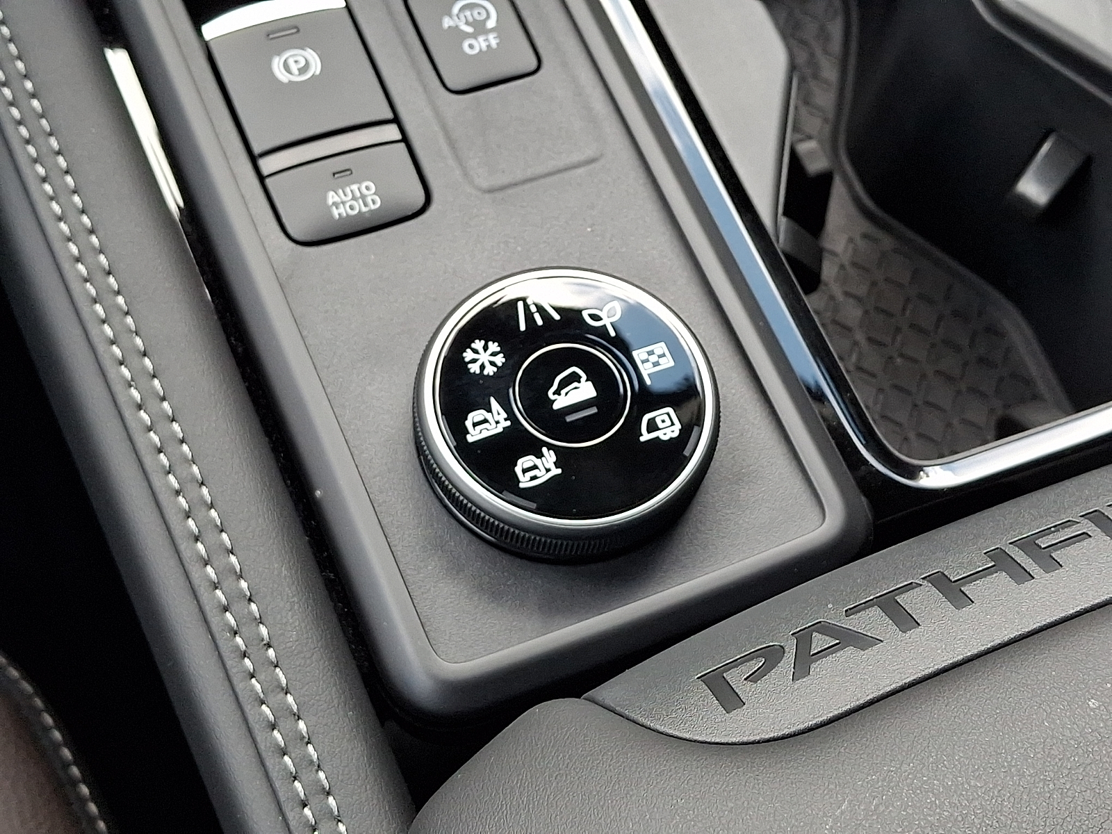 New 2026 Nissan Pathfinder SUV