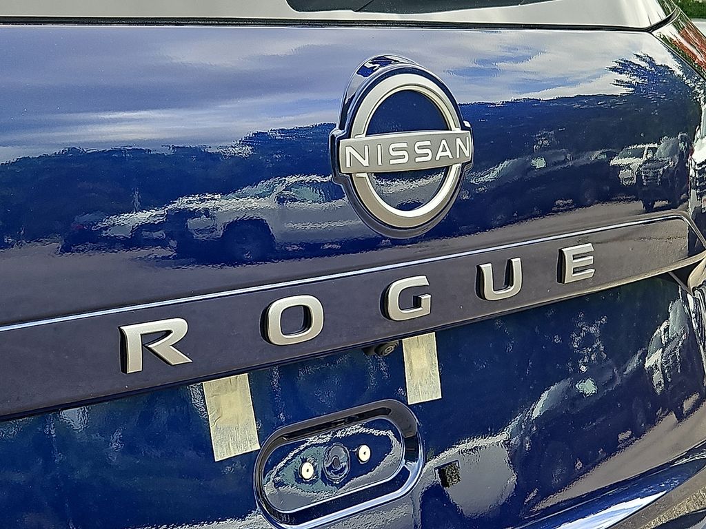 New 2026 Nissan Rogue Wagon