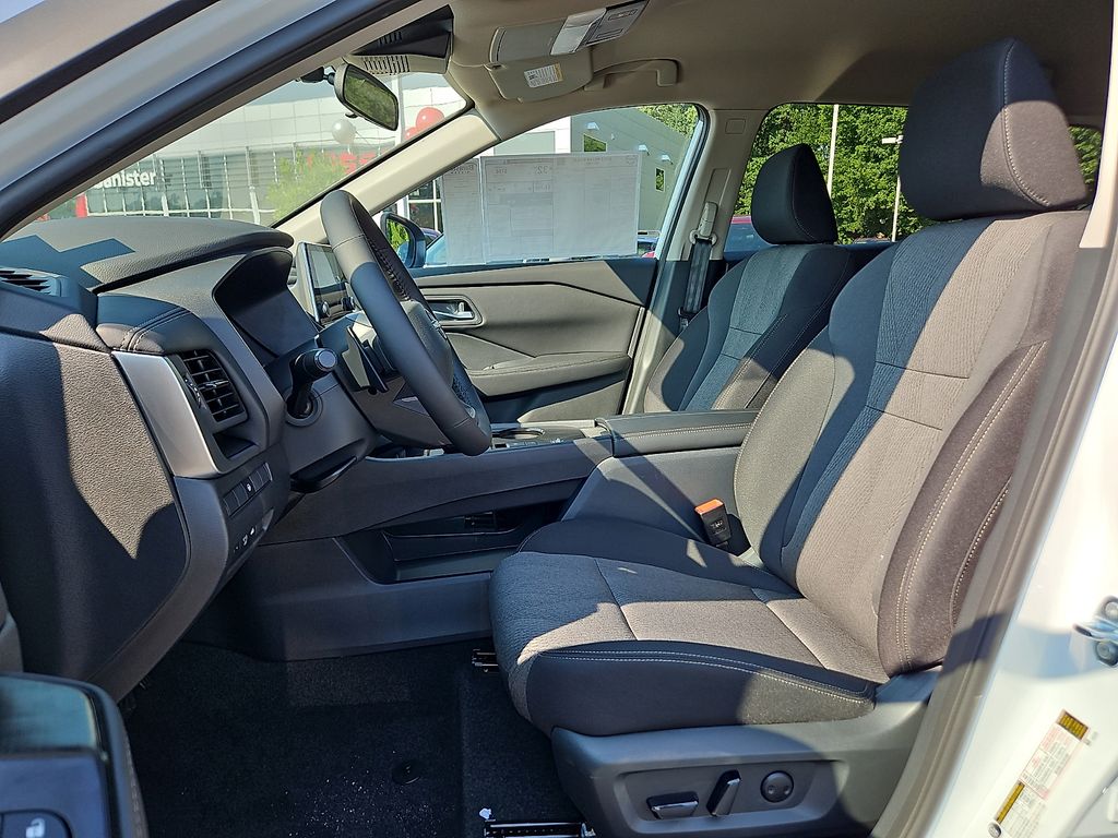 New 2026 Nissan Rogue SUV