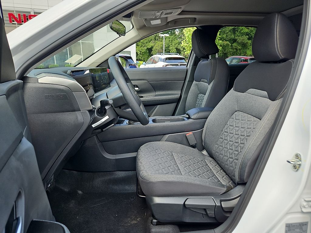 New 2026 Nissan Kicks SUV